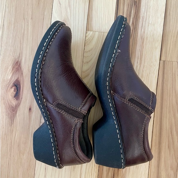 Eastland Brown Leather Slip-ons - Picture 2 of 4